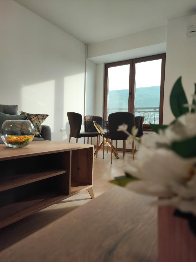 Grand View Apartment Скопье Экстерьер фото